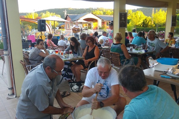 /campings/francia/midi-pirineos/aveyron/Les Calquières/camping-les-calquieres-1517481370-xl.jpg